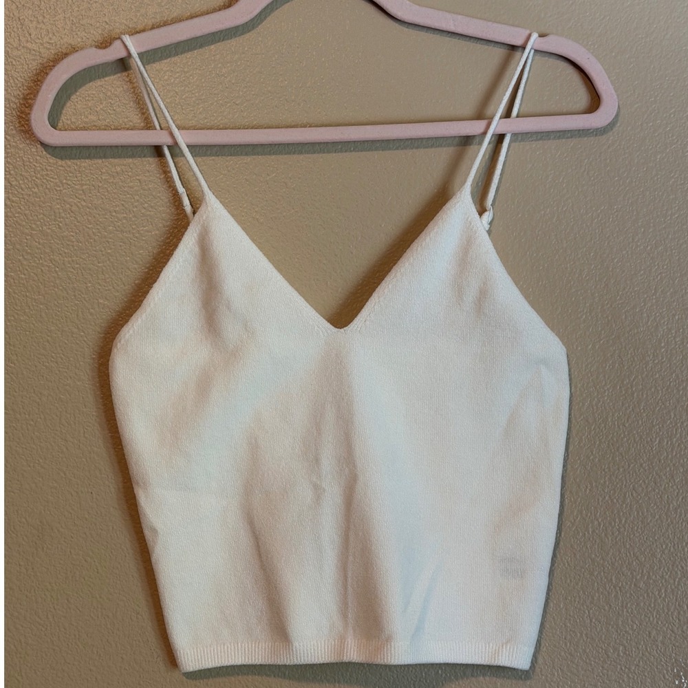 Garage Chenille Tiny Strap V-Neck Cami Tofu Cream Knit Crop Top Medium NEW
